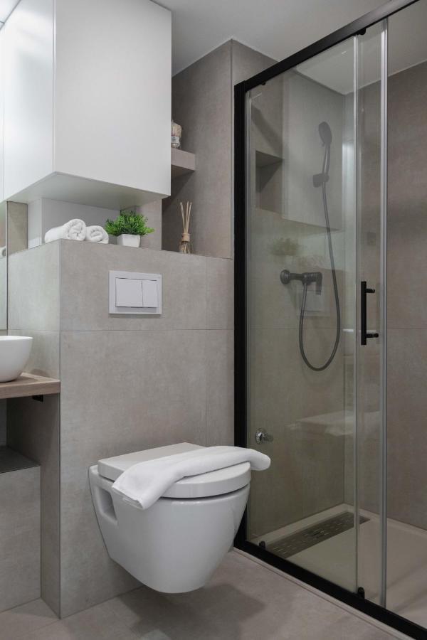 Modern Loft With Gallery In City Center Zagreb Buitenkant foto